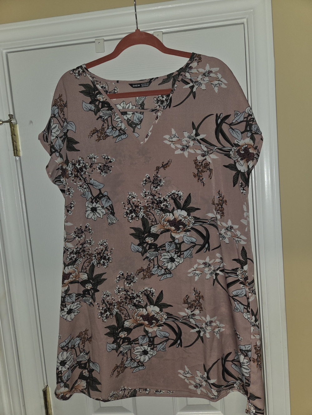 SHEIN Mauve Floral V-Neck Dress